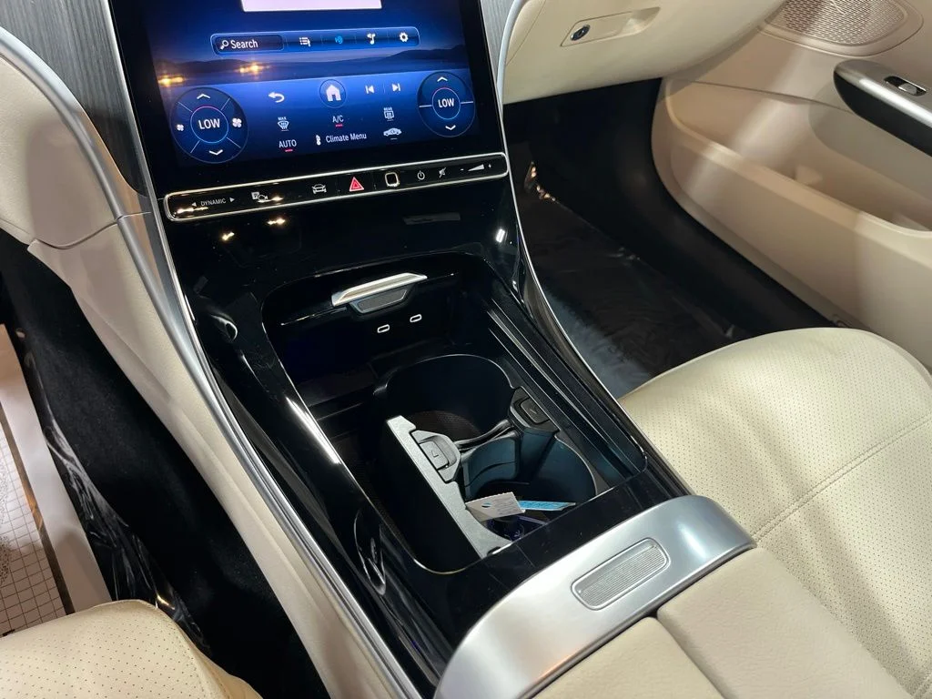 Used 2025 Polar White Mercedes-Benz C 300 image 26