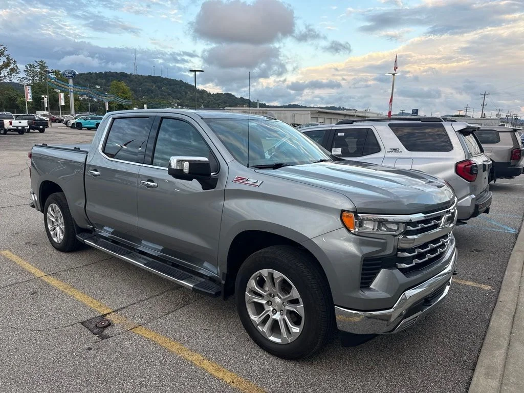 Used 2023 Gray Chevrolet LTZ image 4