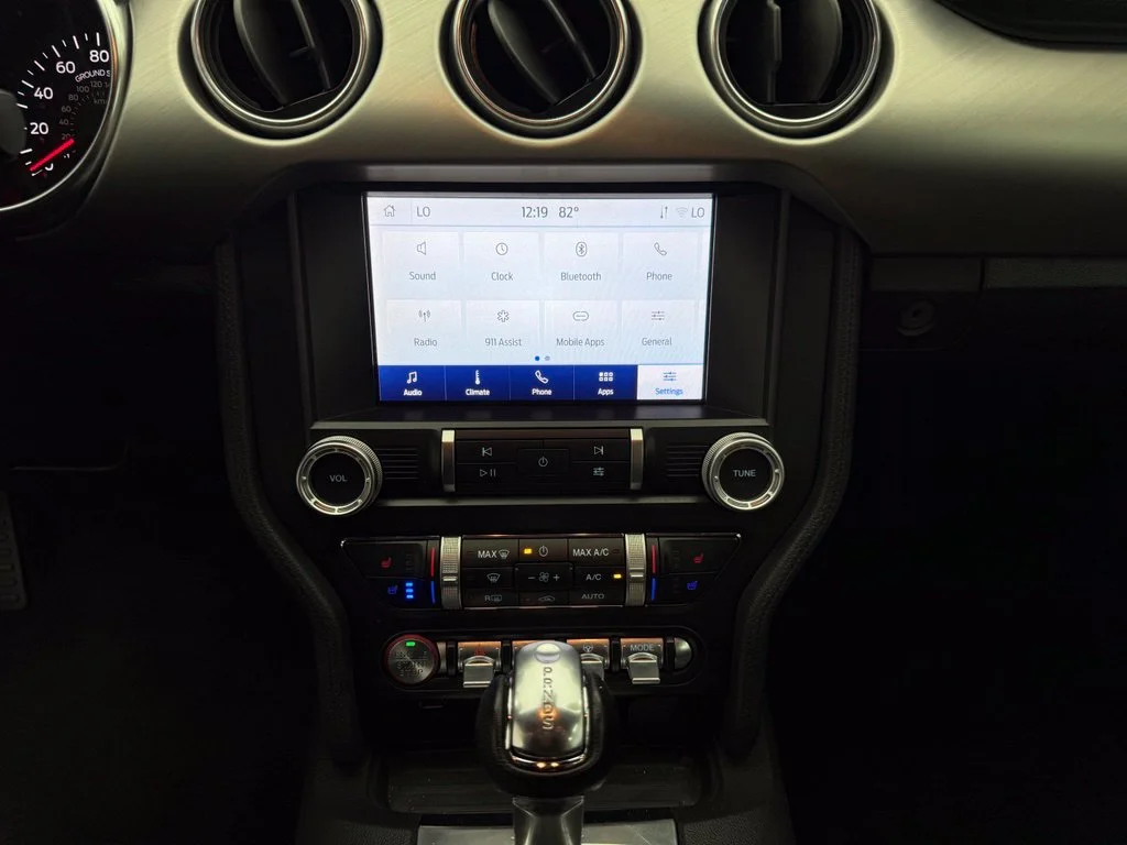 Used 2023 Silver Ford EcoBoost Premium image 30
