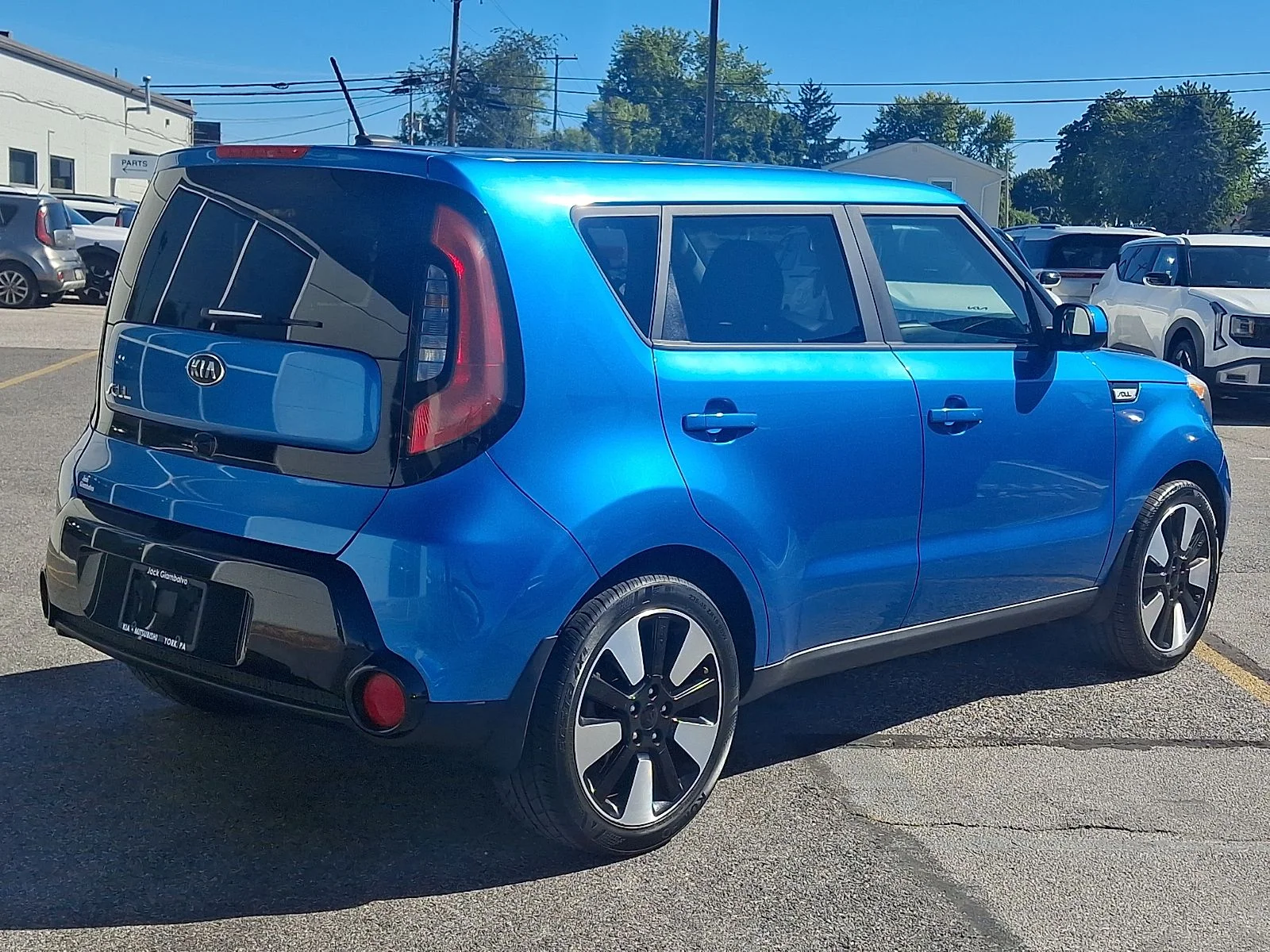 Used 2016 Kia Soul + with VIN KNDJP3A57G7359410 for sale in York, PA