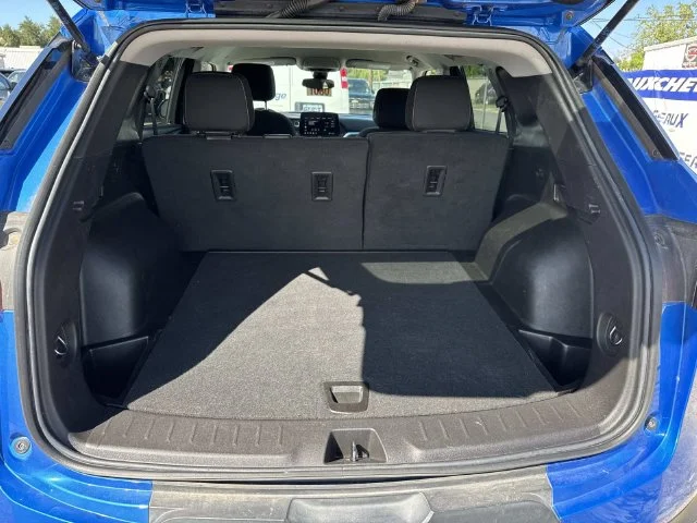 Used 2025 Blue Chevrolet LT image 13