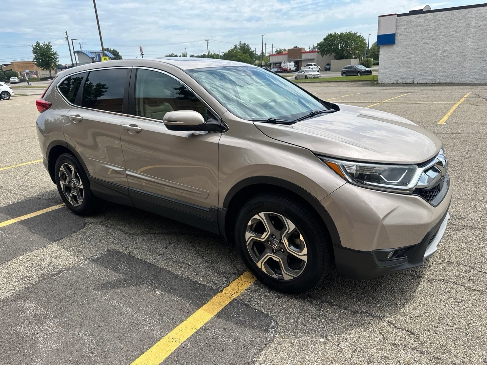 Used 2017 Sandstorm Metallic Honda EX-L image 14