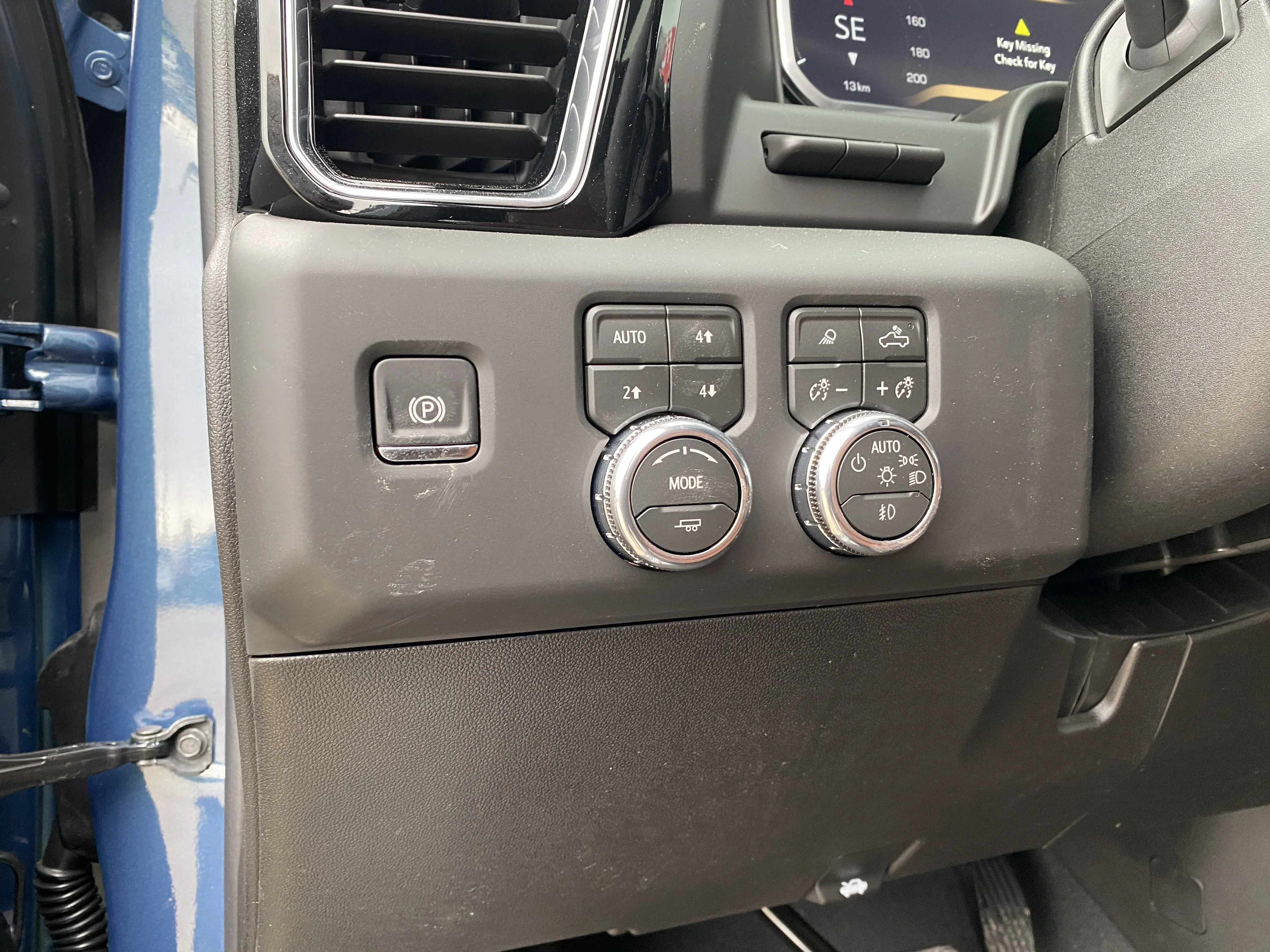 New 2026 DOWNPOUR METALLIC GMC Denali Ultimate image 27