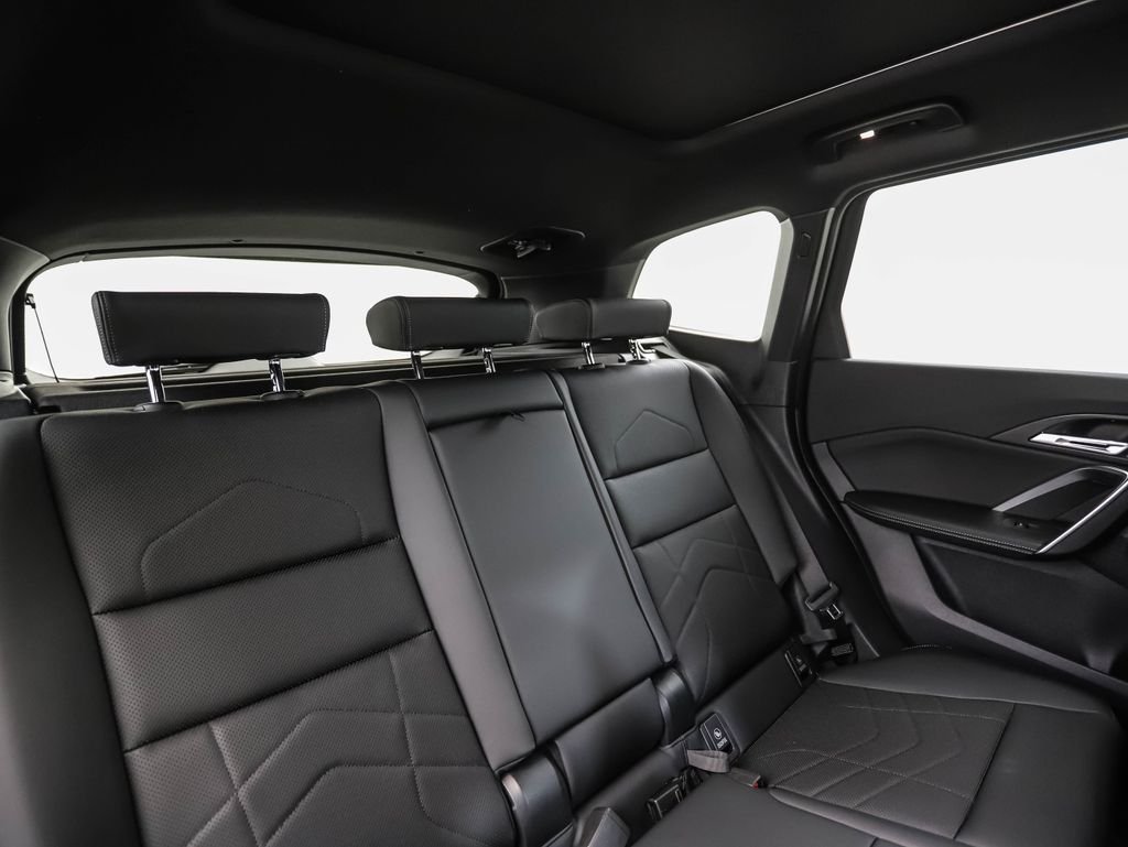 New 2027 Jet Black BMW xDrive28i image 28