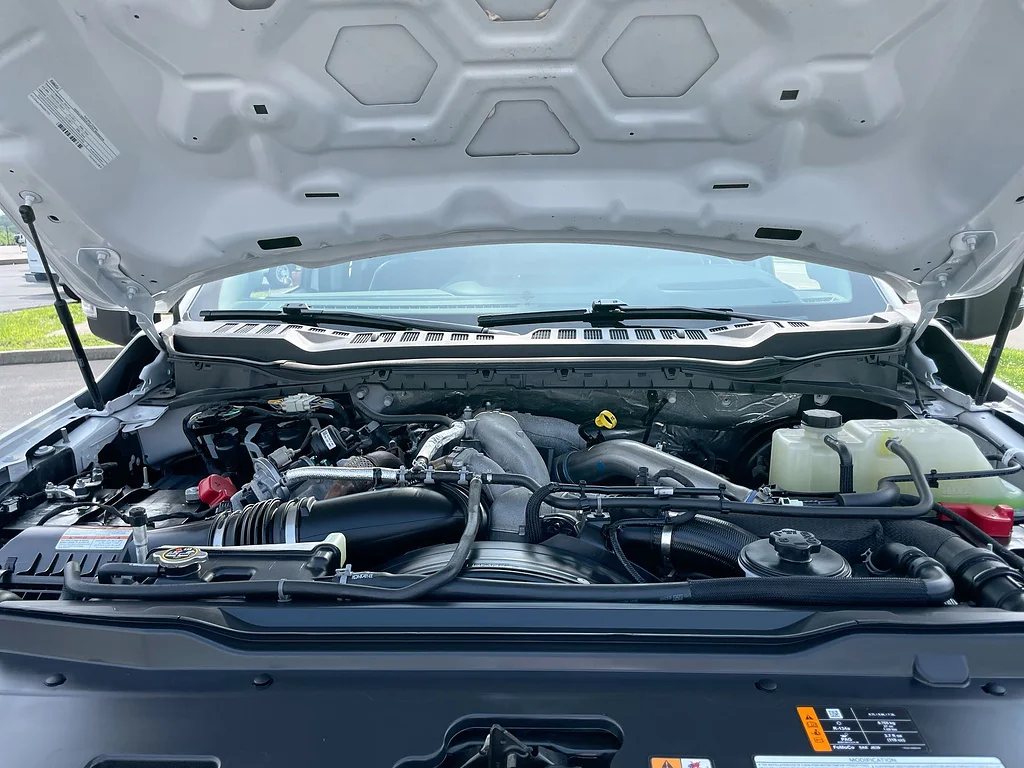 Used 2024 WHITE Ford Lariat image 30