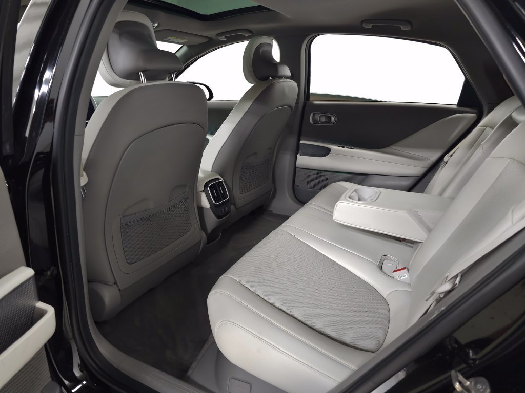 2023 Hyundai IONIQ 6 Limited - Photo 36