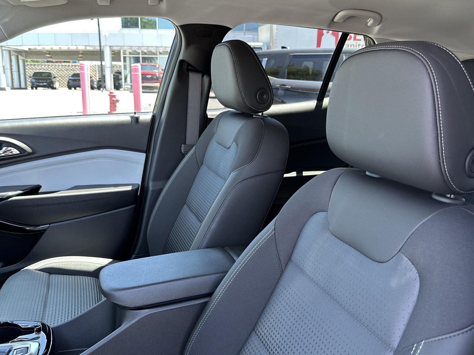 2026 Chevrolet Trax LT - Photo 25