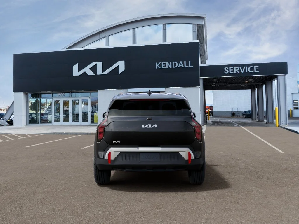 New 2027  Kia  image 5