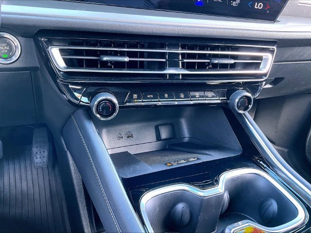 2026 Chevrolet Traverse LT - Photo 24