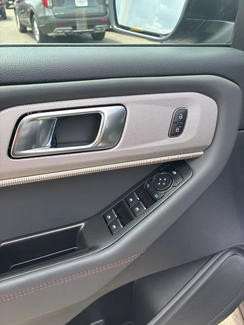 New 2026 Agate Black Metallic Ford Active image 11