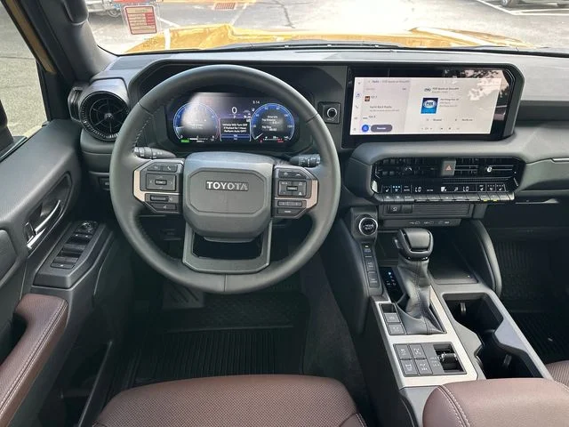 Used 2027  Toyota Base image 13