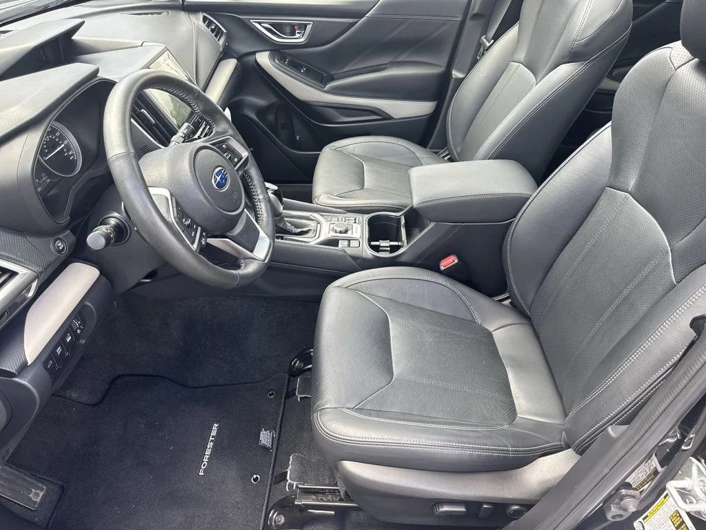 Used 2023 Black Subaru Limited image 9