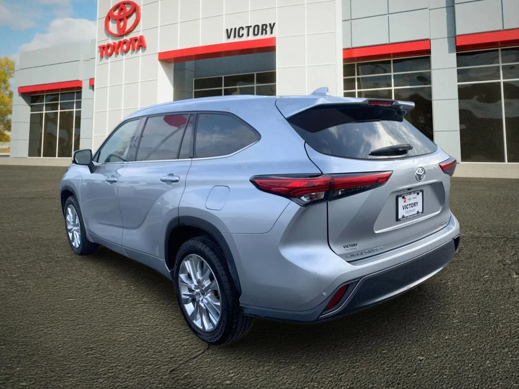 Used 2021 Silver Toyota Limited image 5