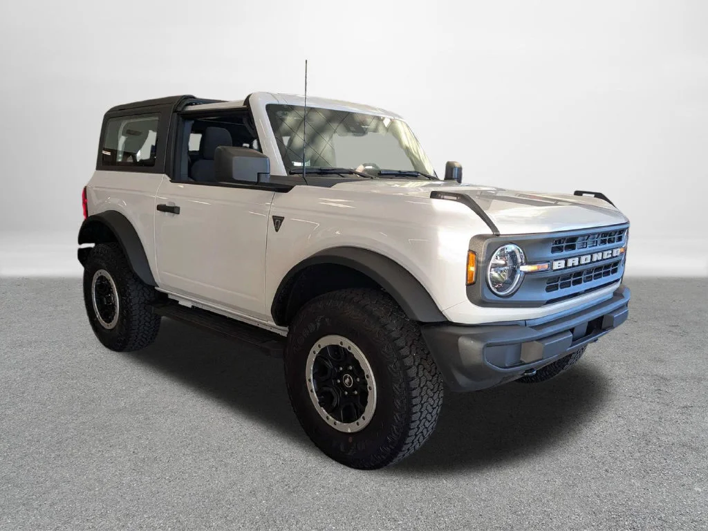New 2026 Oxford White Ford Base image 4
