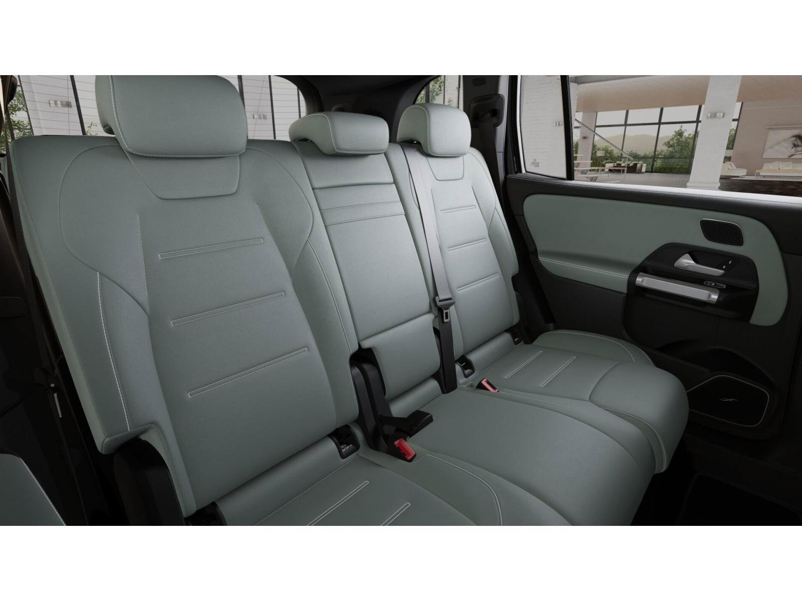 2026 Mercedes-Benz GLB GLB 250 - Photo 47