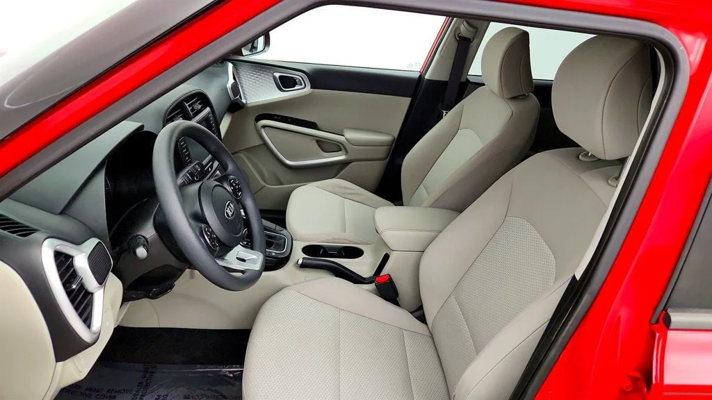 Used 2020 Inferno Red Kia LX IVT image 18