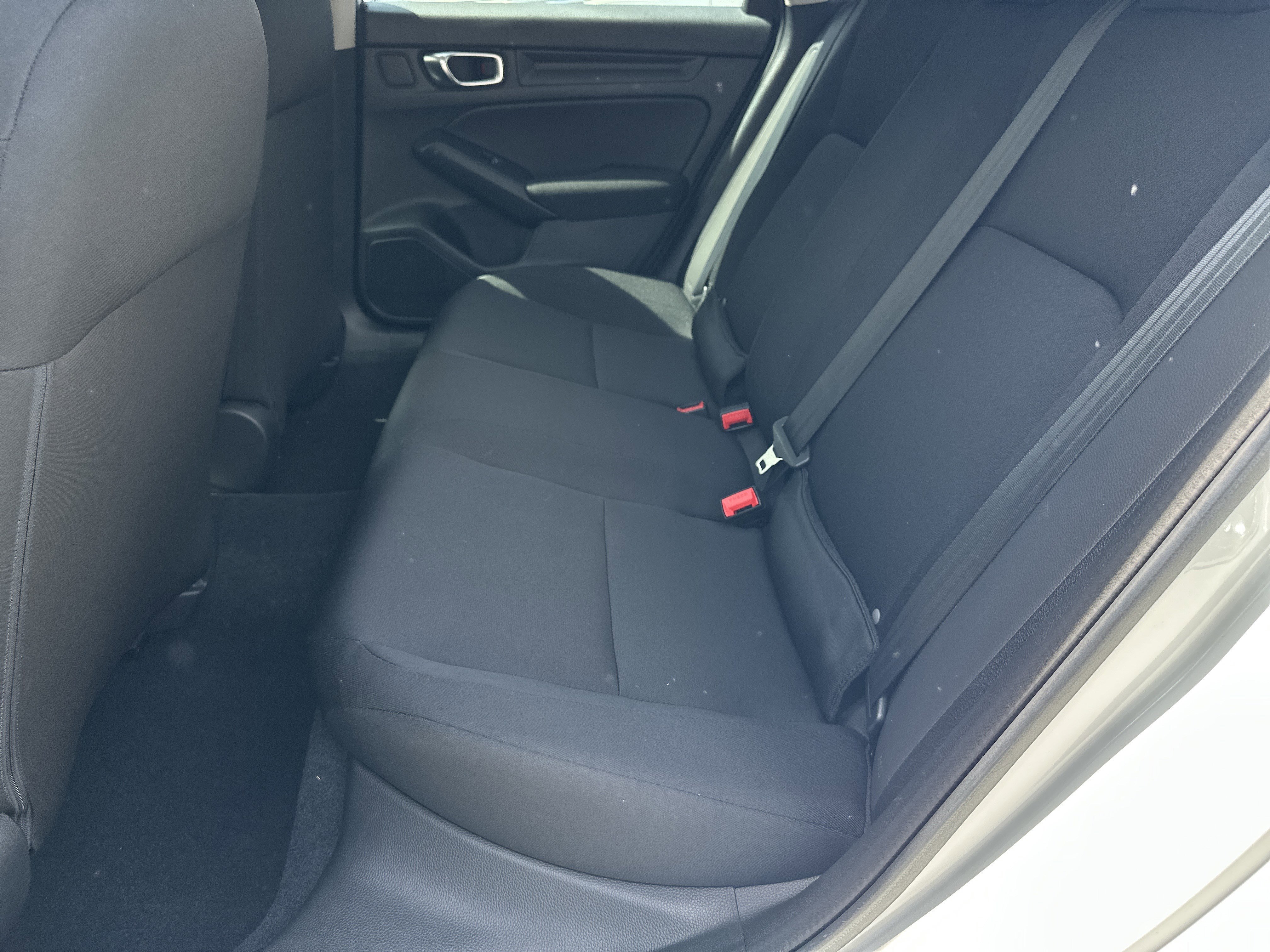 Used 2023 Platinum White Pearl Honda LX image 24