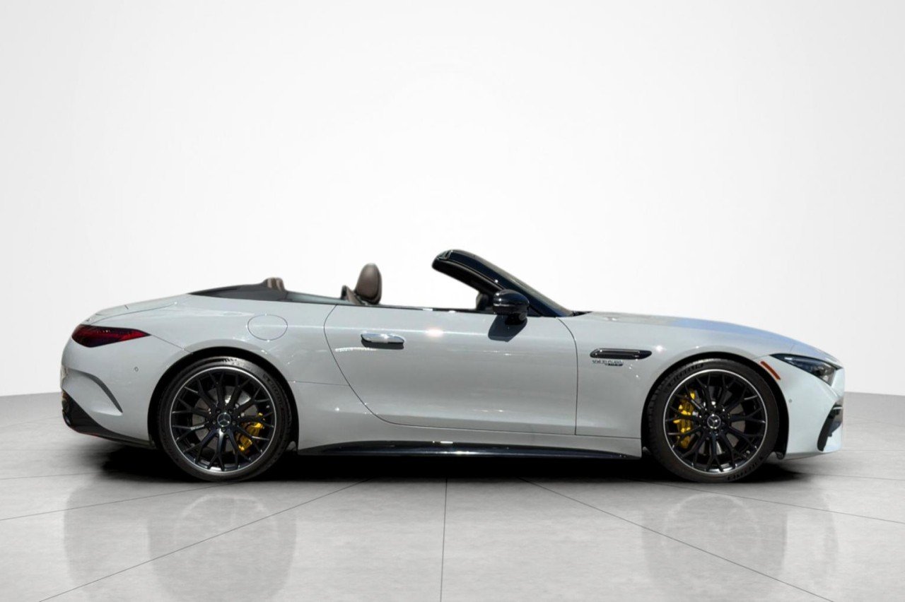Certified Used 2022 MANUFAKTUR Alpine Grey Mercedes-Benz AMG® SL 63 image 6