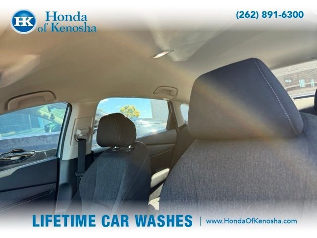 Used 2025 Solar Silver Metallic Honda LX image 4