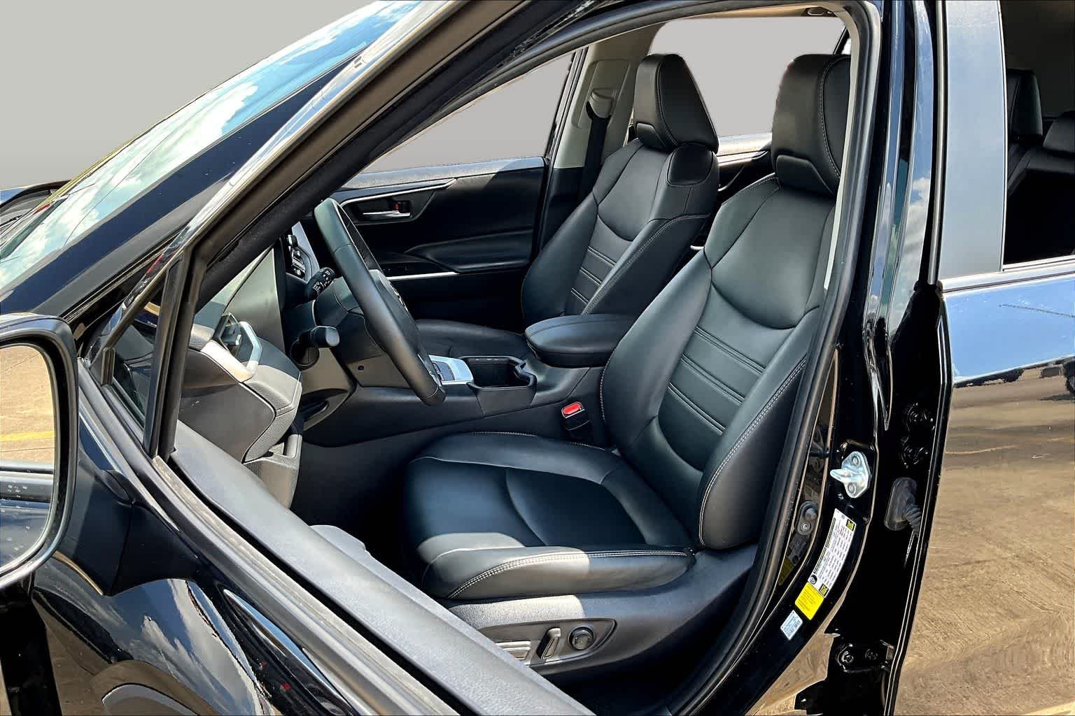 Used 2024 Midnight Black Metallic Toyota XLE Premium image 8