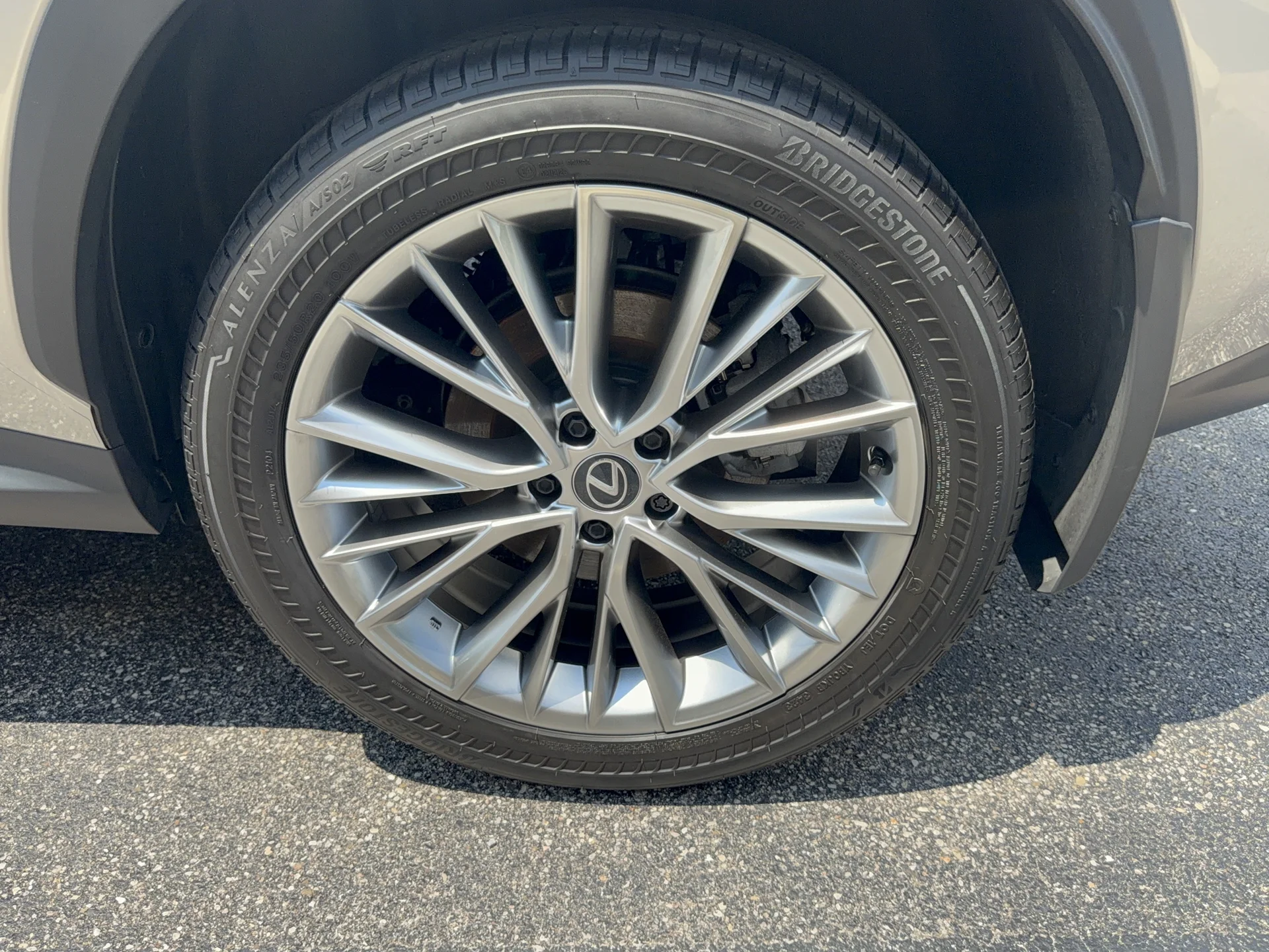 Used 2024 Atomic Silver Lexus Luxury image 26