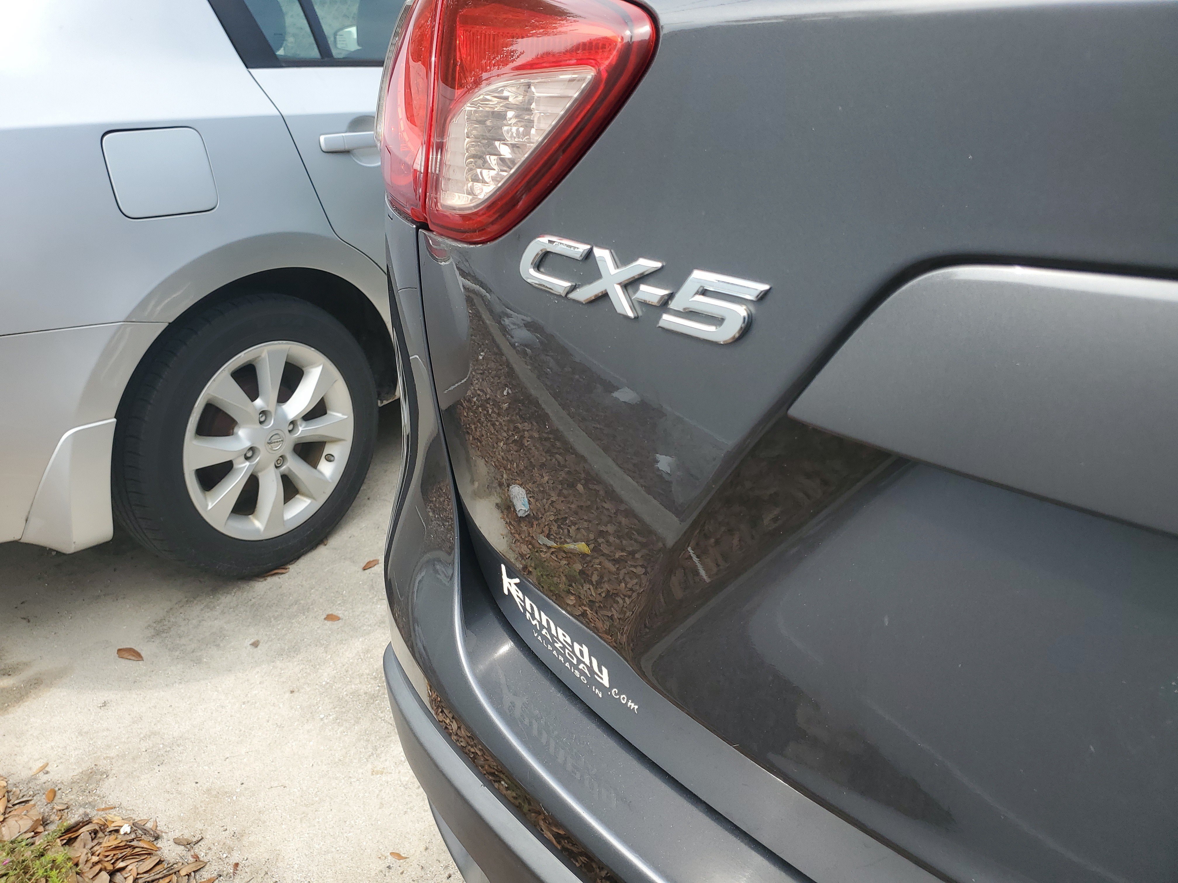 Used 2014 Meteor Gray Mica Mazda Grand Touring image 6