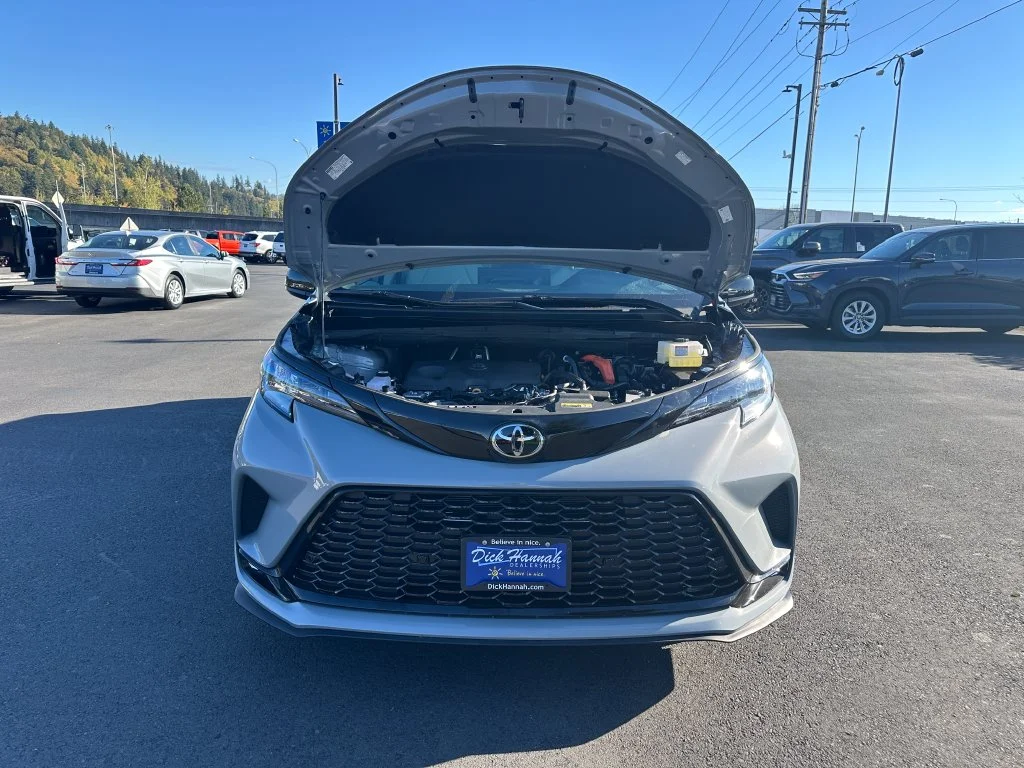 Certified Used 2026  Toyota XSE image 5