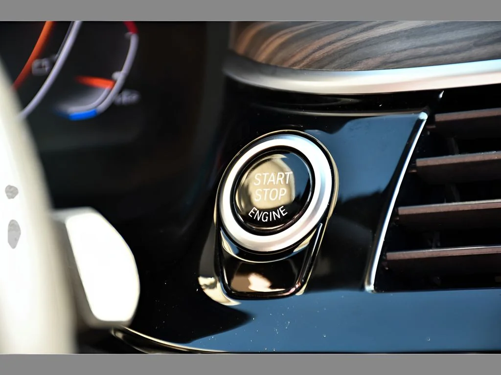 Used 2022 Blue BMW 540i xDrive image 35