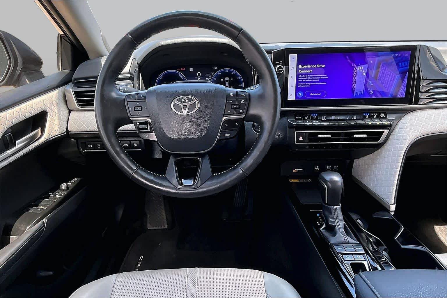 Used 2025 UNDERGROUND Toyota XLE image 6