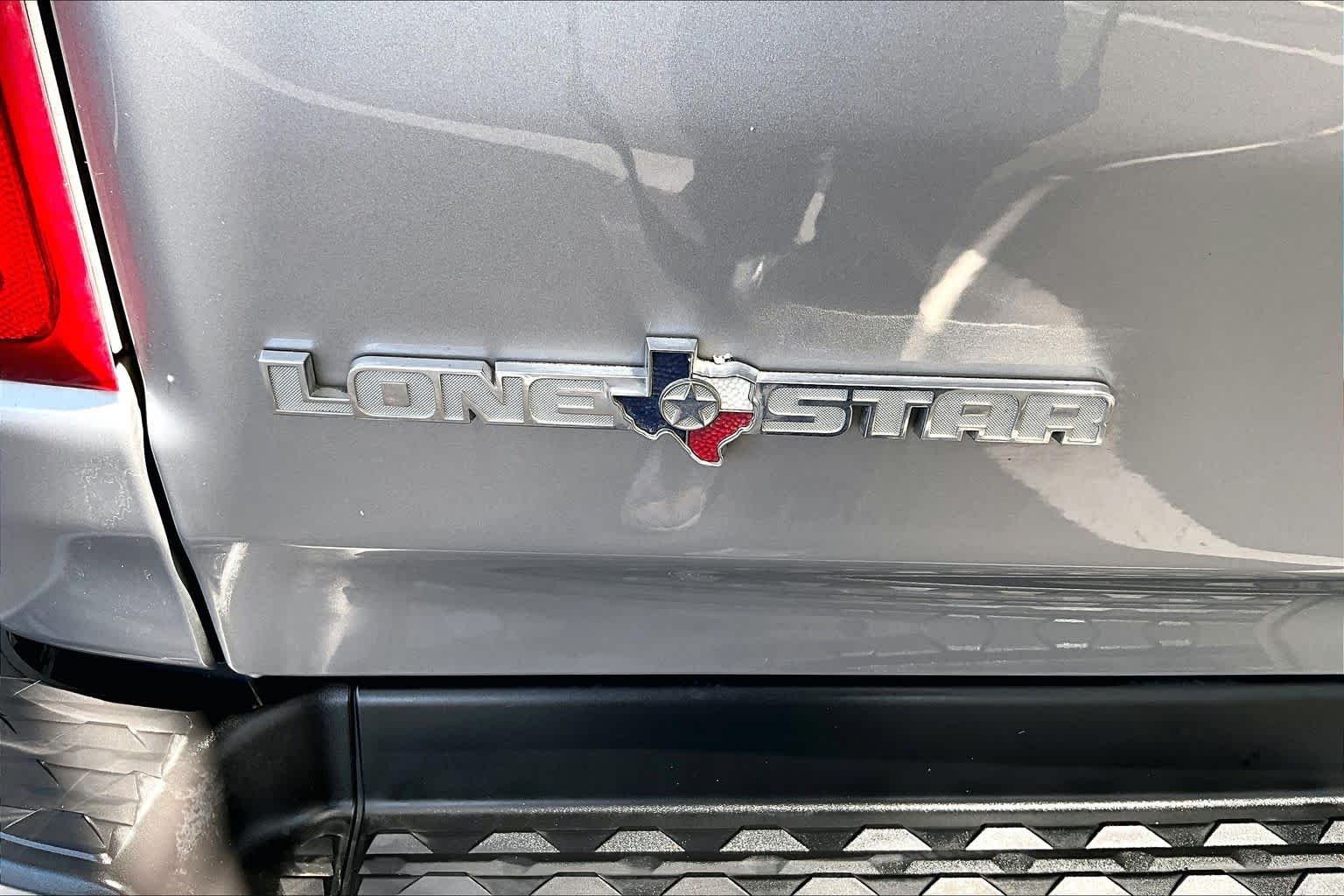 Used 2022 Billet Silver Metallic Clearcoat Ram Lone Star image 10
