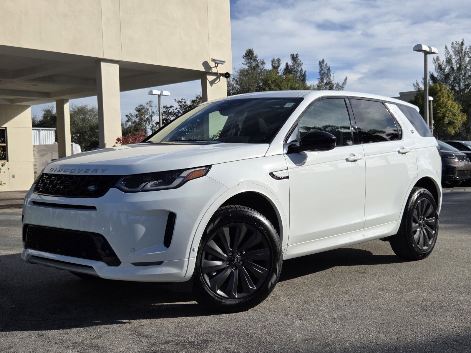 2025 Land Rover Discovery Sport S