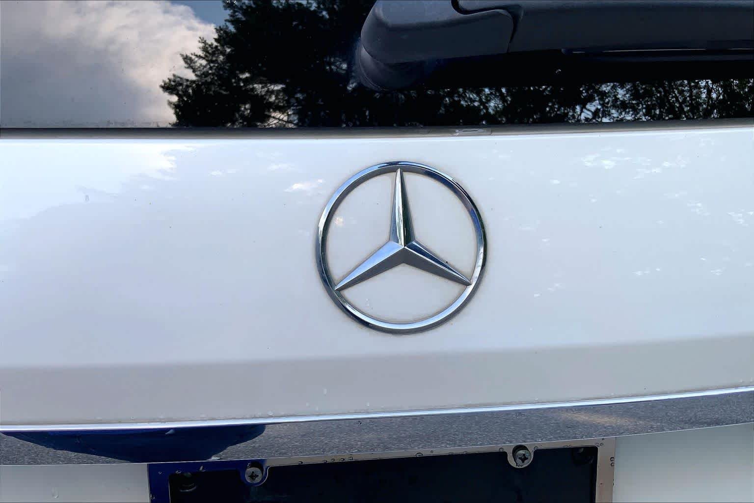 Used 2015 designo Diamond White Metallic Mercedes-Benz ML 350 image 33