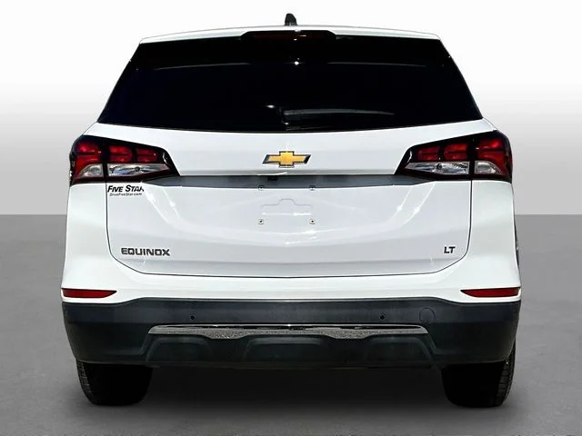 Used 2022 White Chevrolet LT image 6
