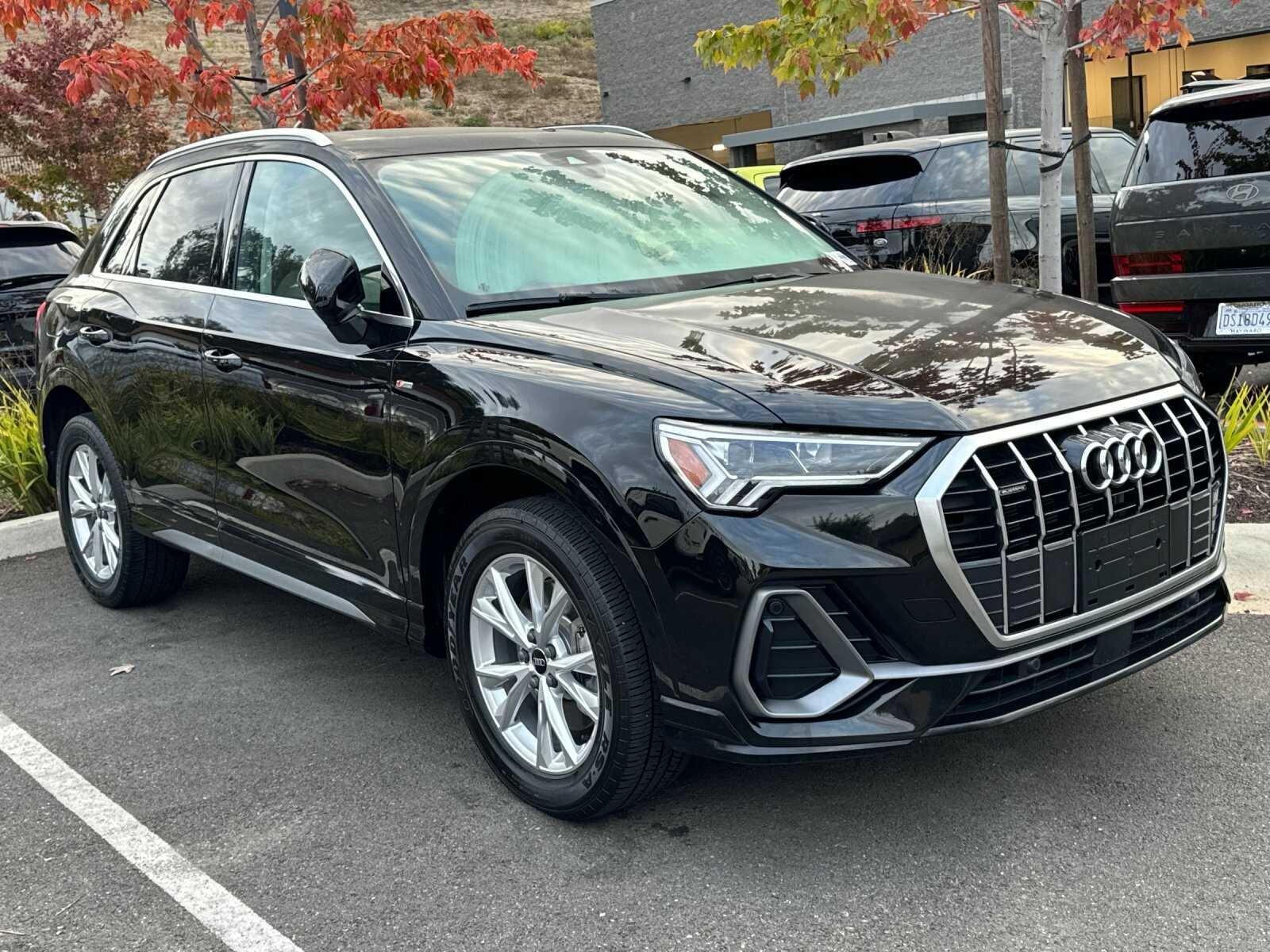 Used 2024 Black Metallic Audi Premium 4D Sport Utility image 2