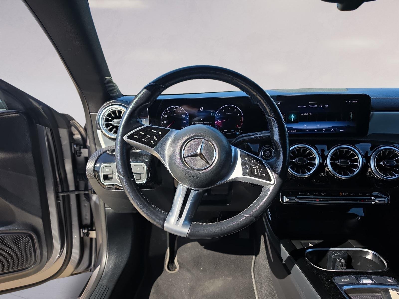 2025 Mercedes-Benz CLA CLA 250 - Photo 12