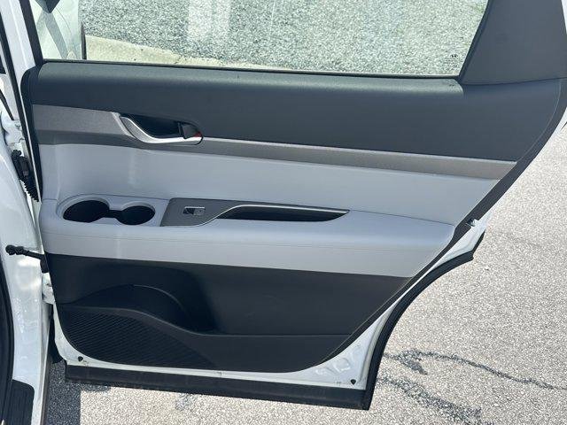 2025 Hyundai Palisade SE - Photo 14