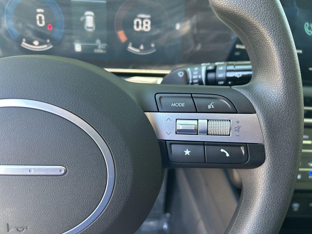 New 2026 White Hyundai SE AWD image 21