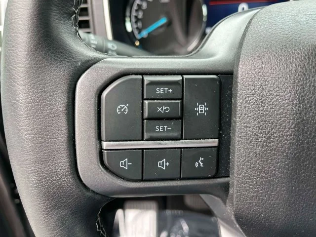 Certified Used 2023 Gray Metallic Ford XLT image 31