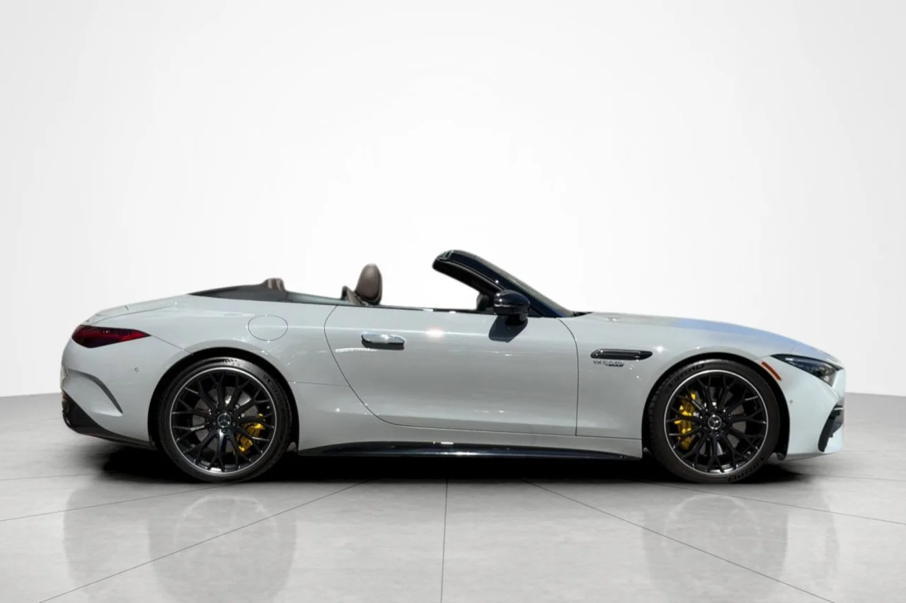 Certified Used 2022 MANUFAKTUR Alpine Grey Mercedes-Benz AMG® SL 63 image 6