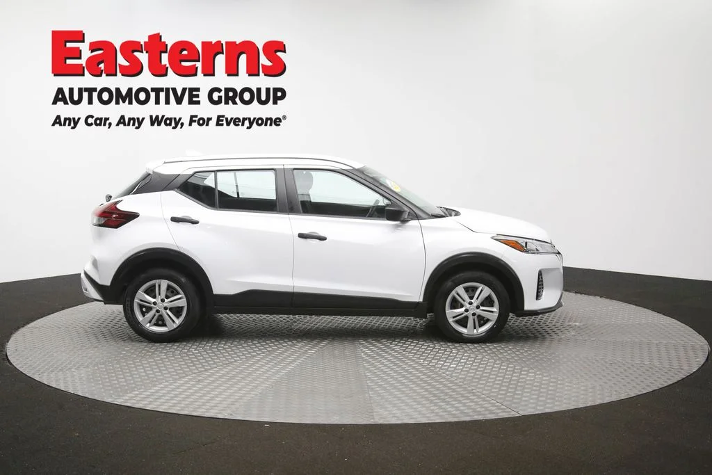Used 2024 White Nissan S image 44