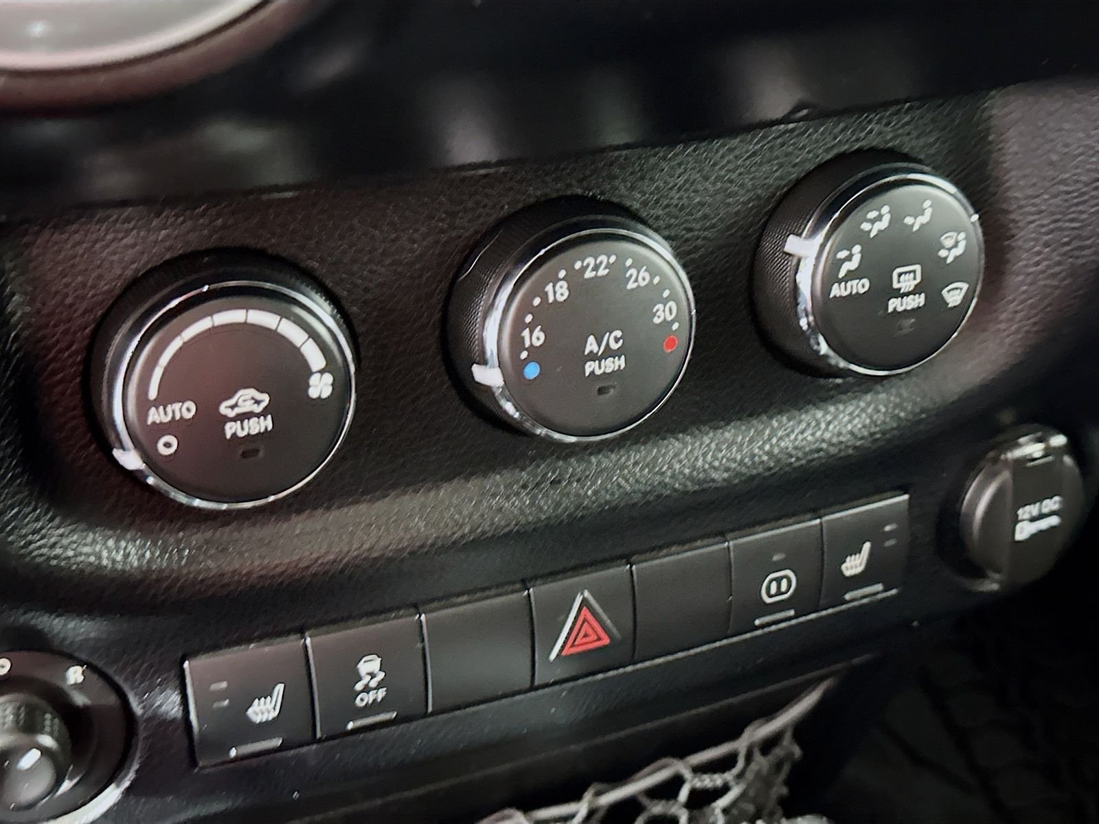 Used 2012 Black Clearcoat Jeep Unlimited Rubicon image 16