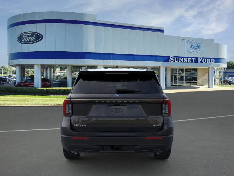 New 2026 Agate Black Metallic Ford Active™ image 5