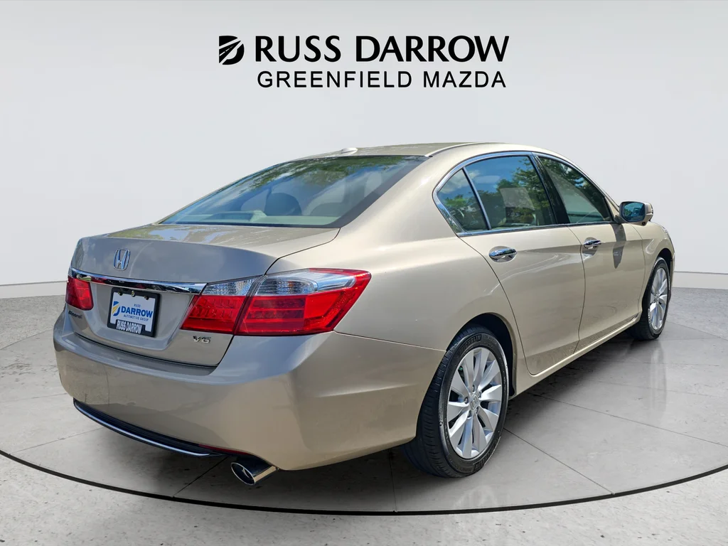 Used 2015 Beige Honda EX-L image 5