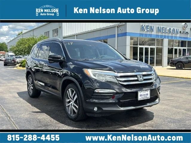 2017 Honda Pilot 4WD Touring's photo
