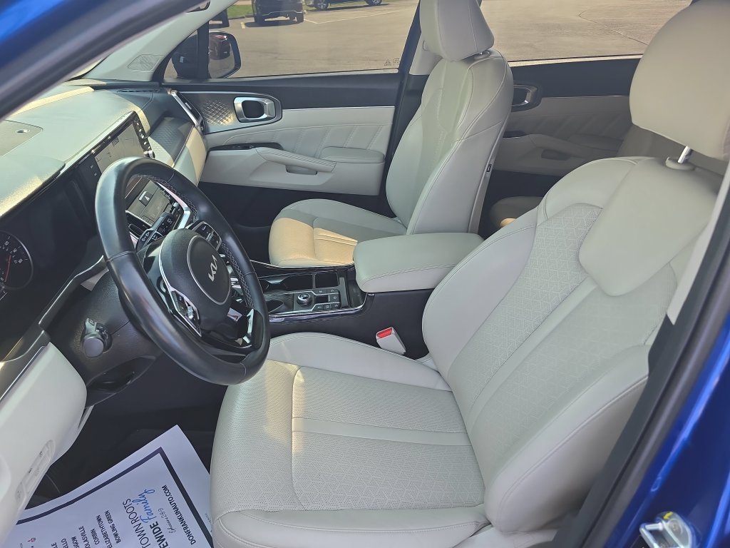 Used 2022 Blue Kia SX image 12