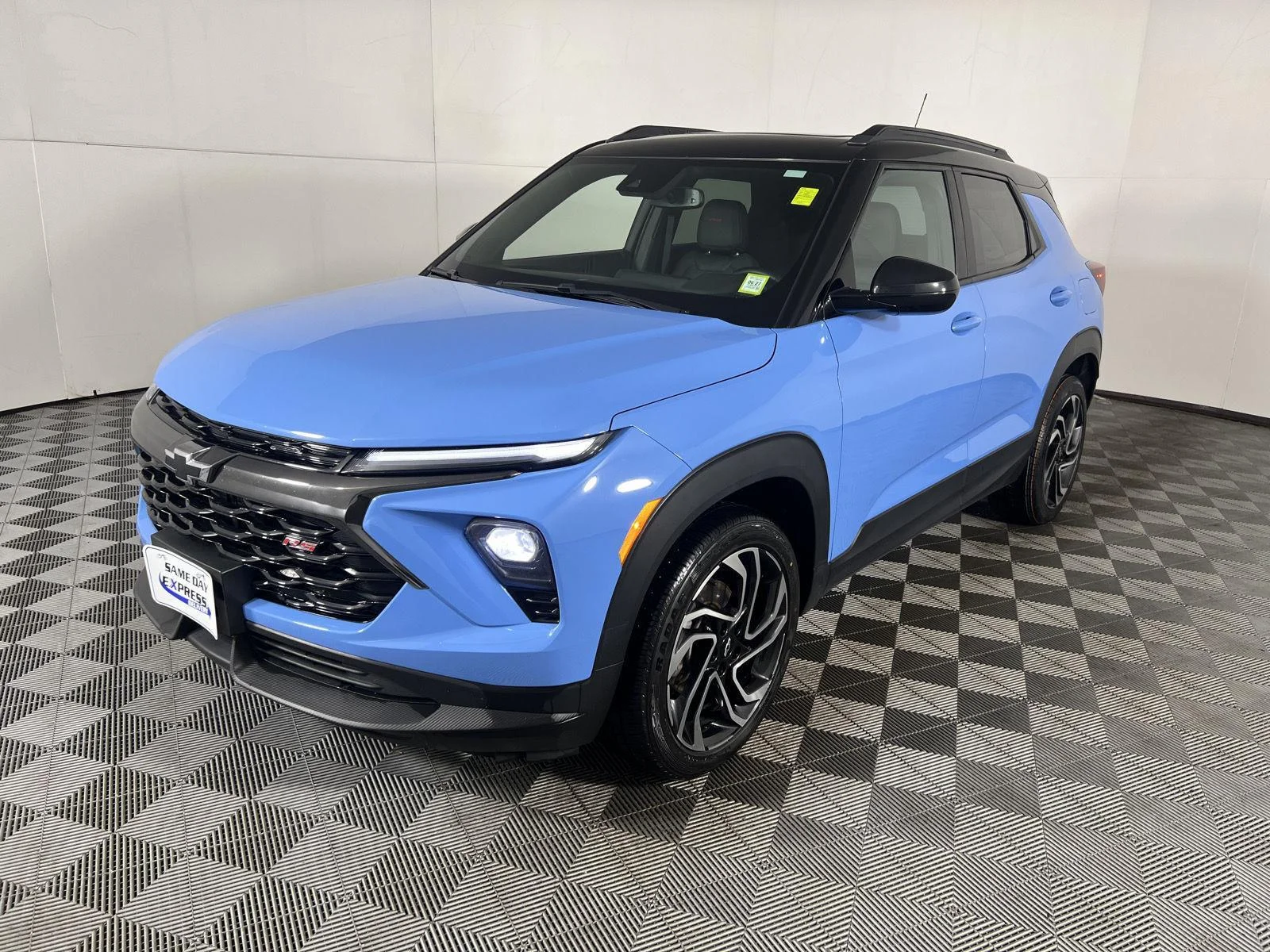 Used 2024 Fountain Blue Chevrolet RS image 19