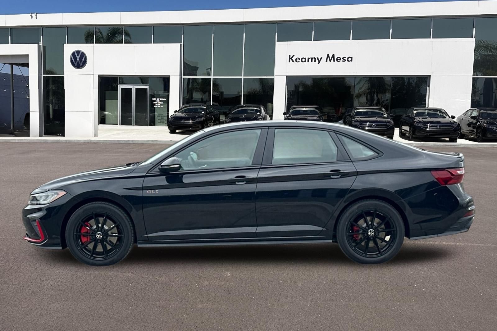 New 2026 Deep Black Pearl Volkswagen 2.0T Autobahn image 7