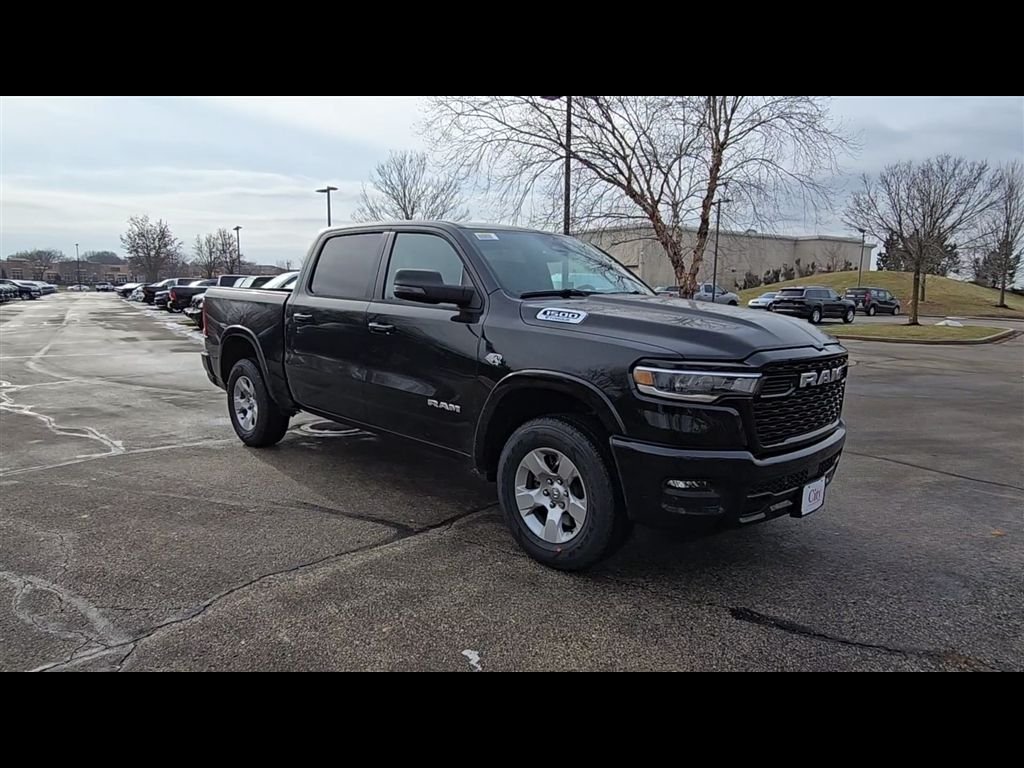 New 2026 Diamond Black Crystal Pearl-Coat Exterior Paint RAM Big Horn/Lone Star image 2