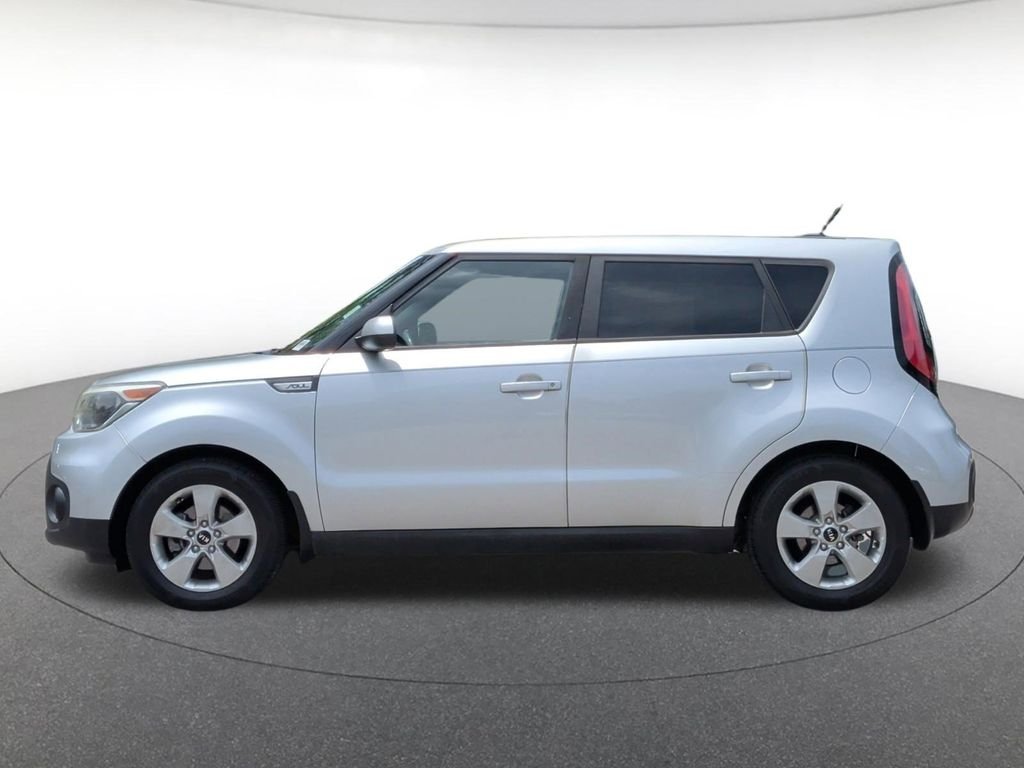 Used 2017 Kia Soul Base with VIN KNDJN2A21H7441916 for sale in West Columbia, SC