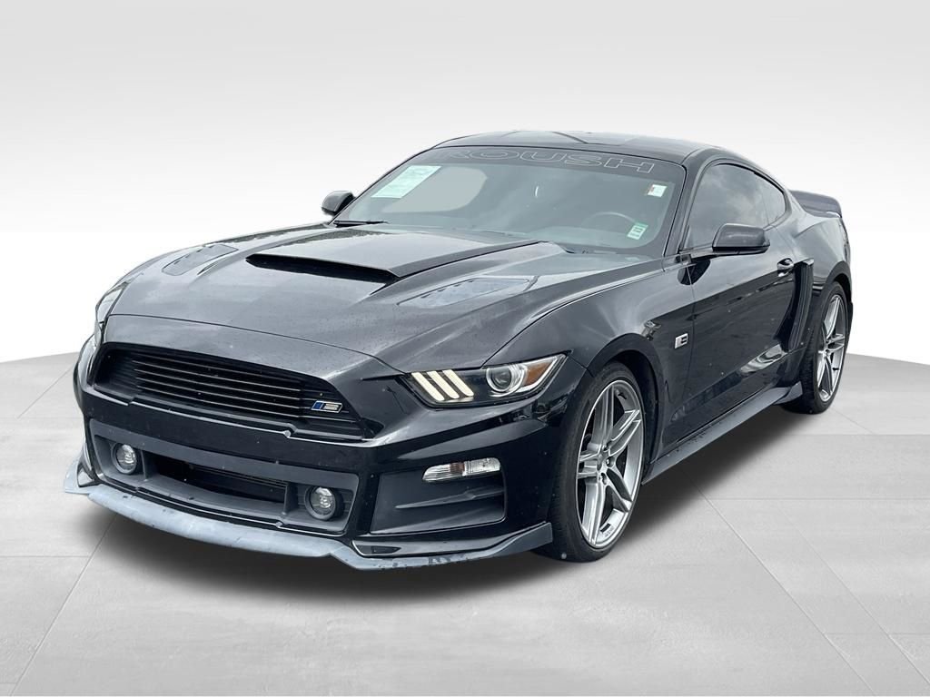 Used 2015 Black Ford GT Premium image 4